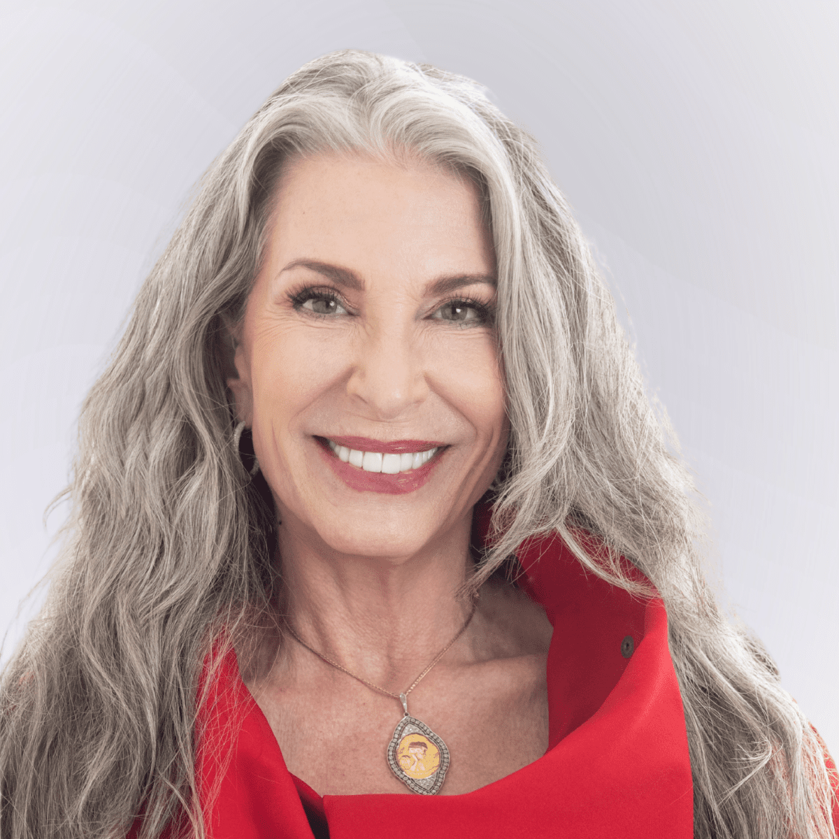 Linda Photo Square Headshot Tanique Easy